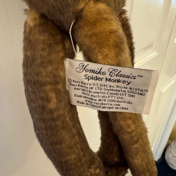 RUSS Yomiko Classic Spider Monkey Velcro hands/feet - Picture 6 of 8